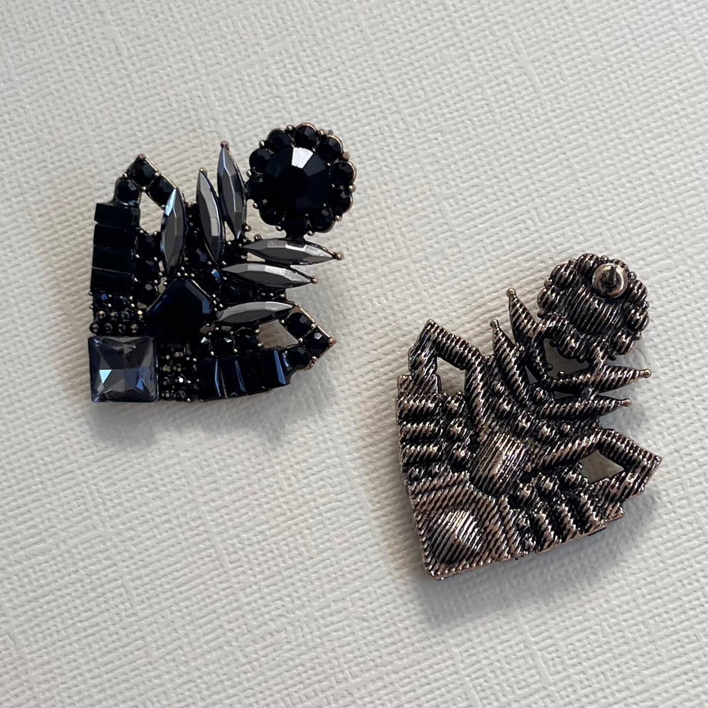 684 | EVANGALINE EARRINGS | BLACK
