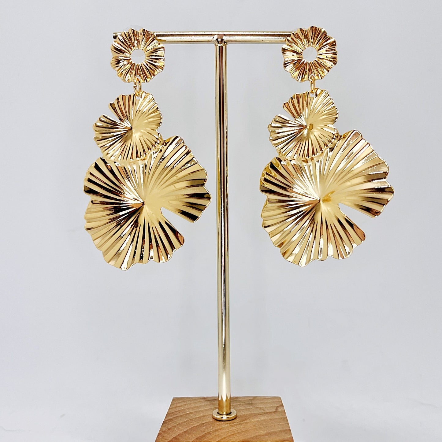 488| LILLY EARRINGS | GOLD