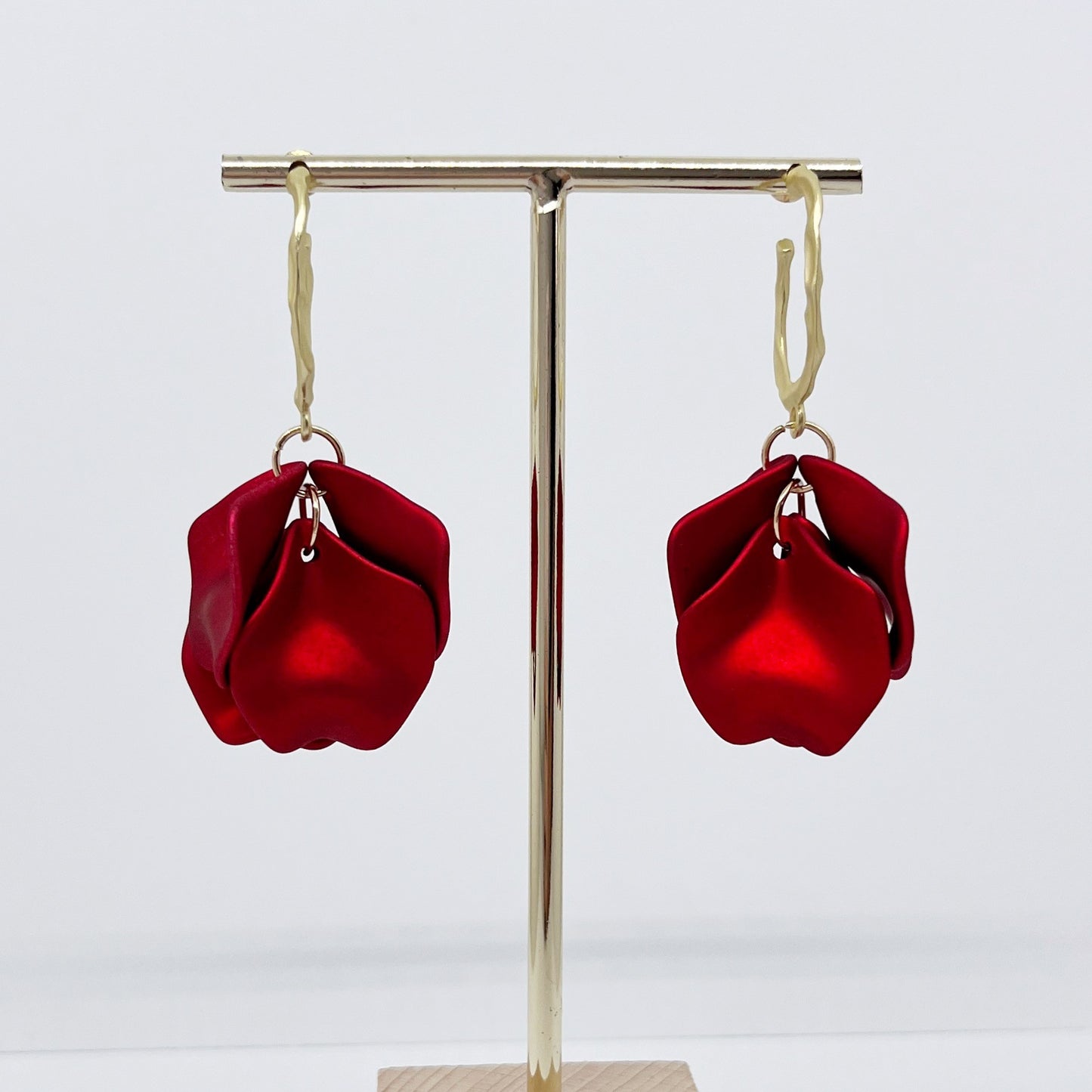 534 | LOUISA EARRINGS | VELVET RED