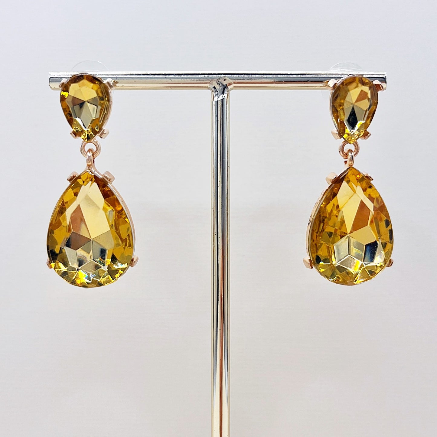 660 | AMELIA EARRINGS | TOPAZ