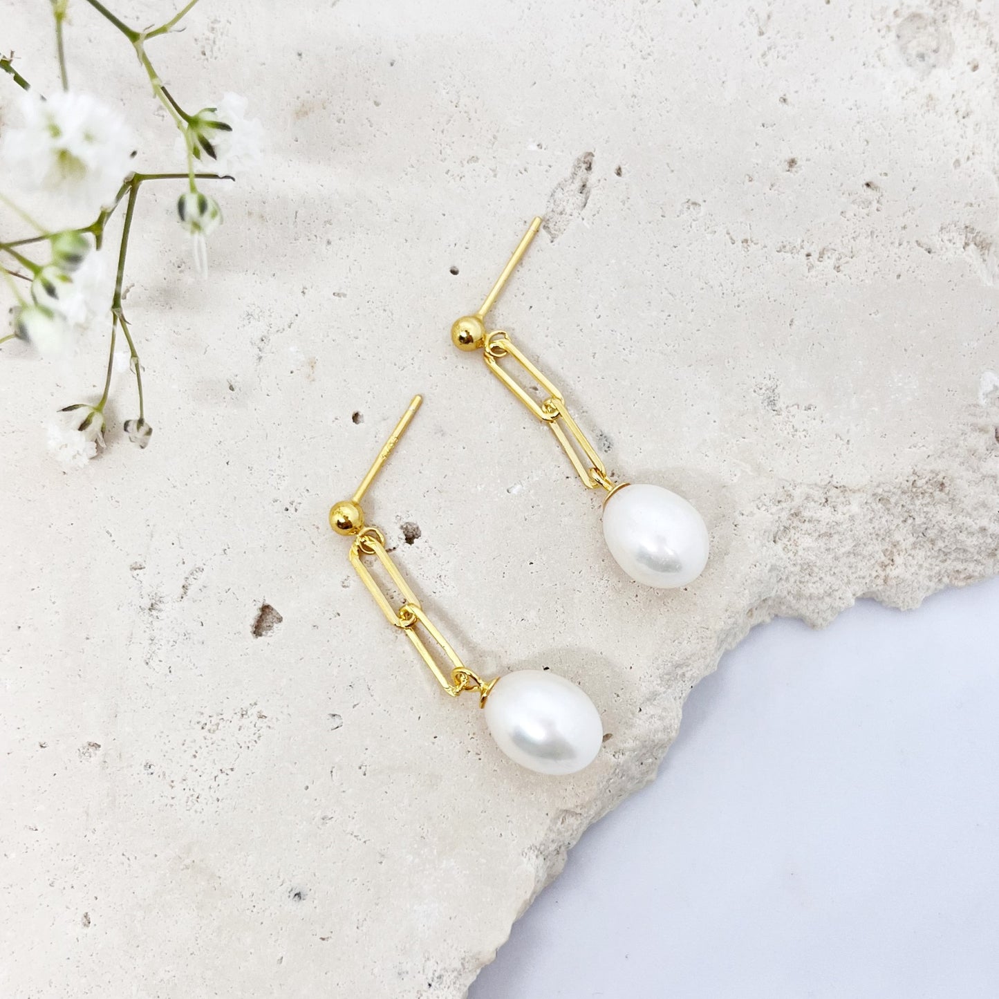 473 | ANDIE FRESHWATER PEARL EARRINGS | GOLD