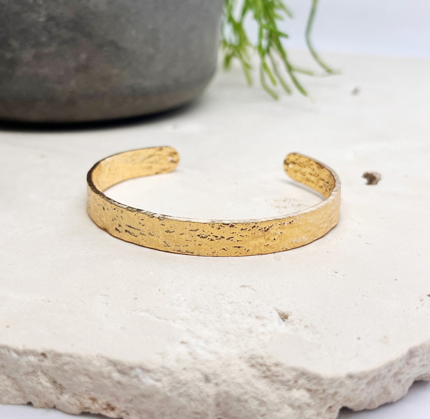576 | CHARLI CUFF | GOLD