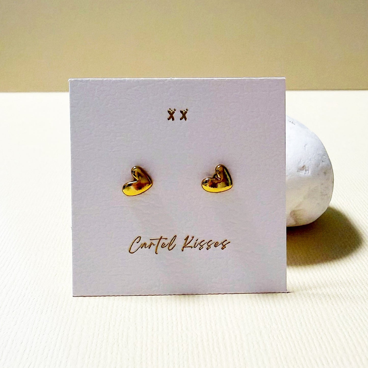 847 | CROOKED HEART EARRINGS | CARTEL KISSES