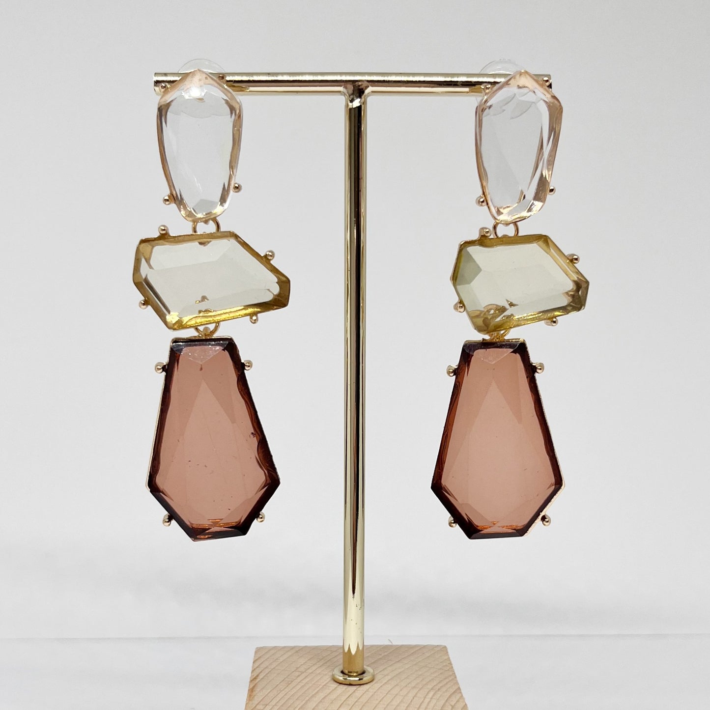 530 | DAHLIA EARRINGS | GARNET