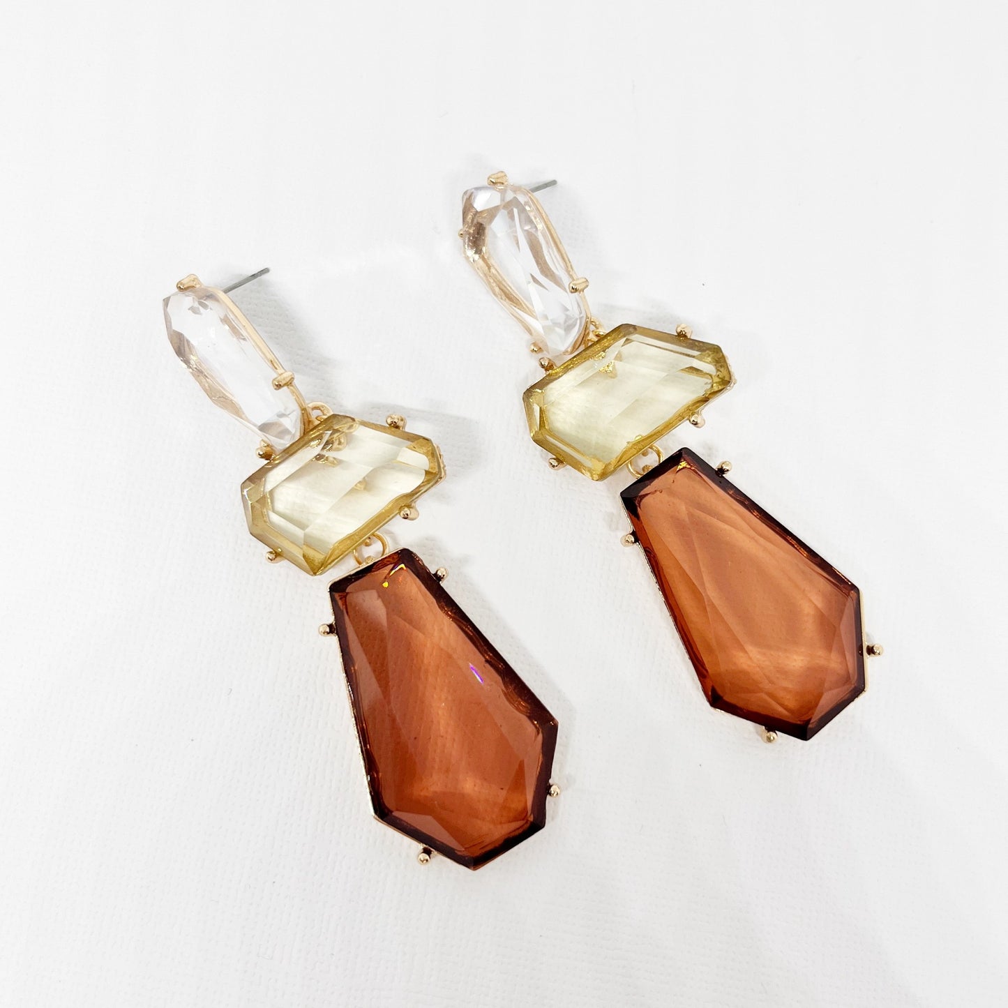 530 | DAHLIA EARRINGS | GARNET