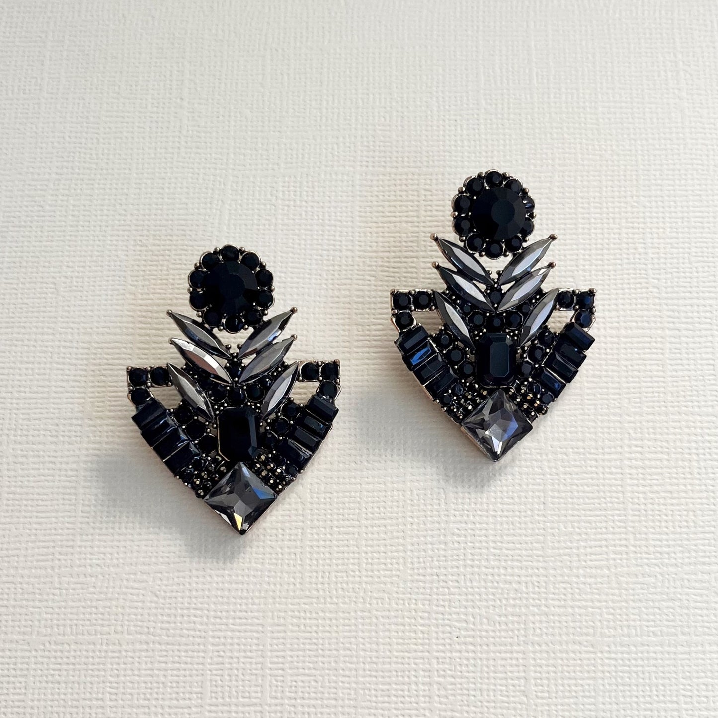 684 | EVANGALINE EARRINGS | BLACK