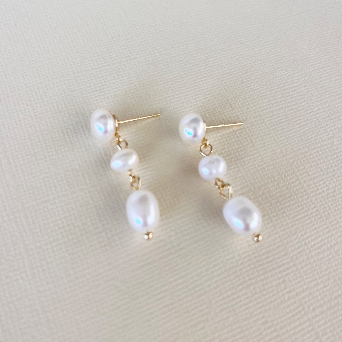 652 | EVIE FRESHWATER PEARL EARRINGS