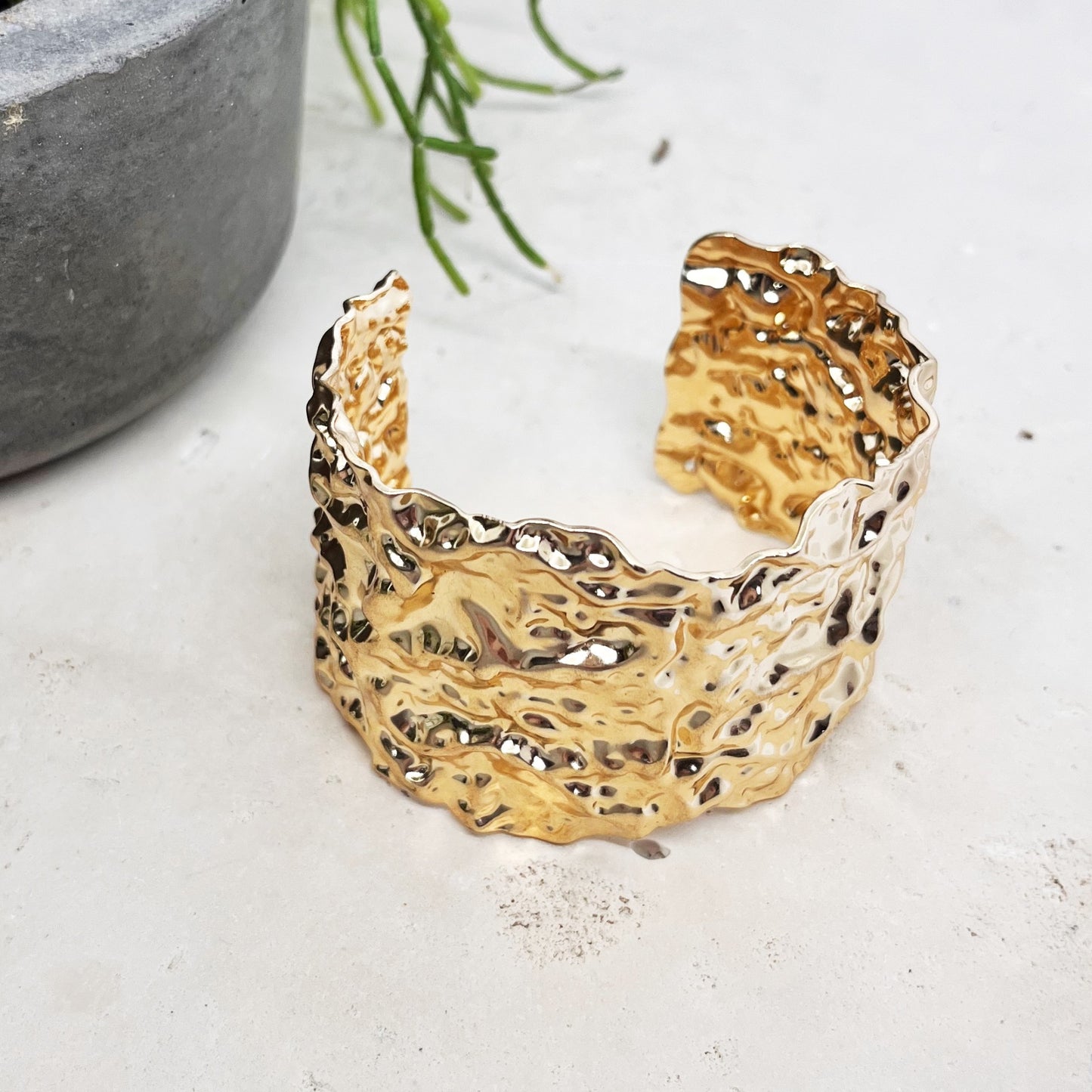 575 | IRENE CUFF | GOLD