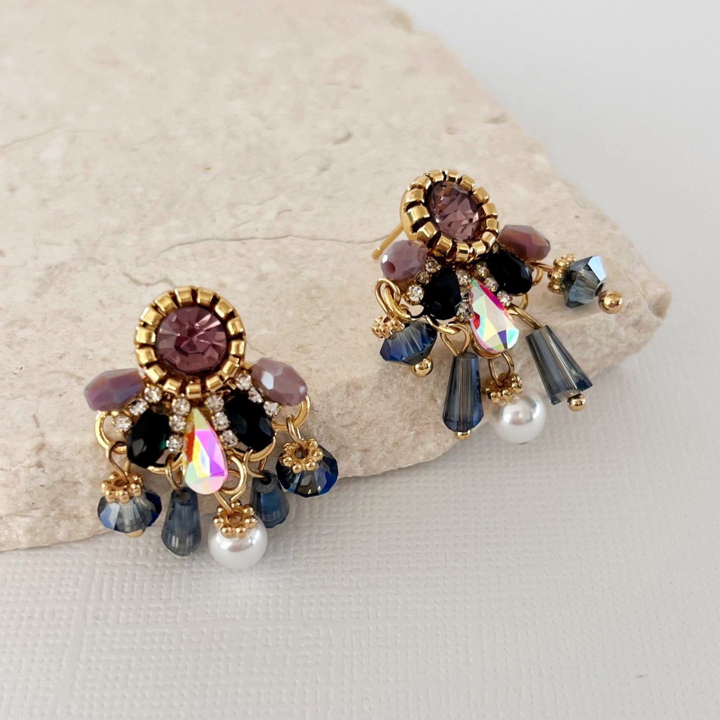 687 | HYACINTH EARRINGS