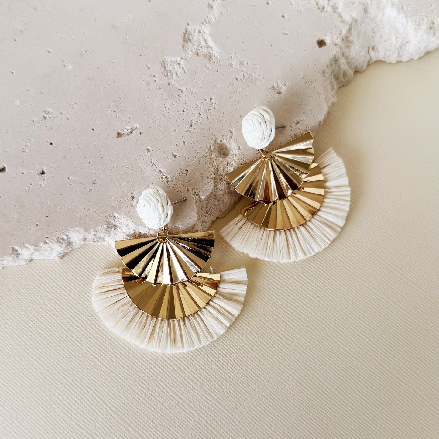 871 | JOJO EARRINGS | WHITE
