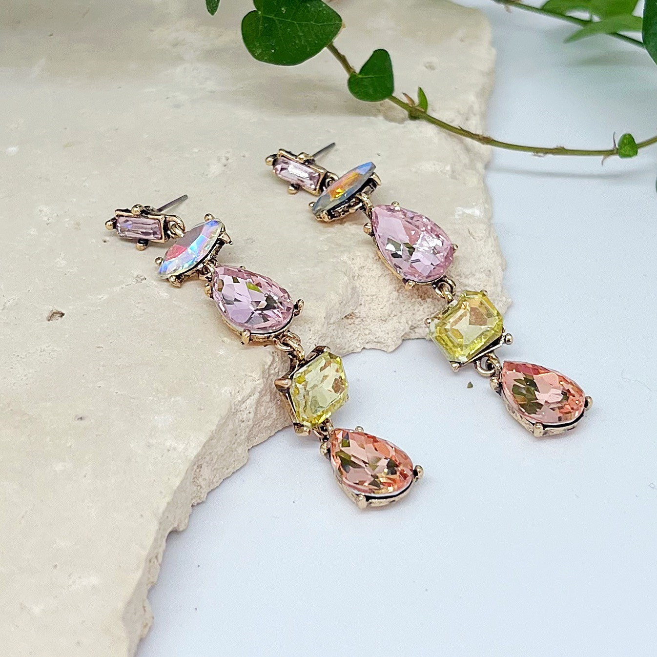 474 | KENDAL EARRINGS | SOFT PINK & YELLOW HUES