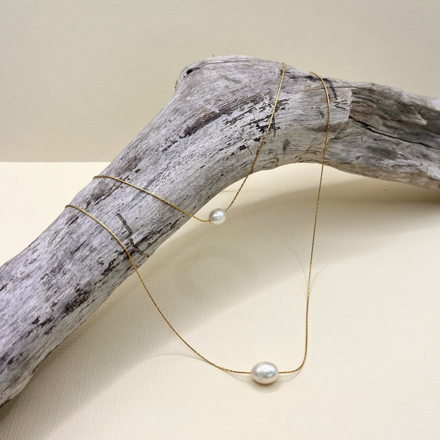 649 | LEILA PEARL NECKLACE | GOLD