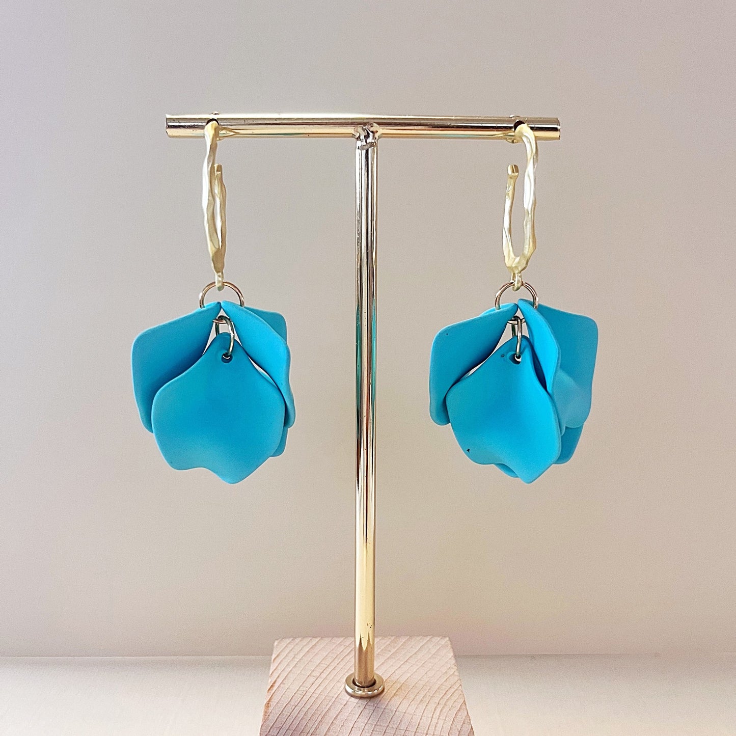 505 | LOUISA EARRINGS | LIGHT BLUE