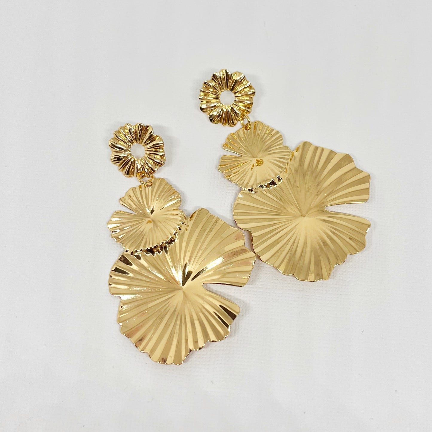 488| LILLY EARRINGS | GOLD