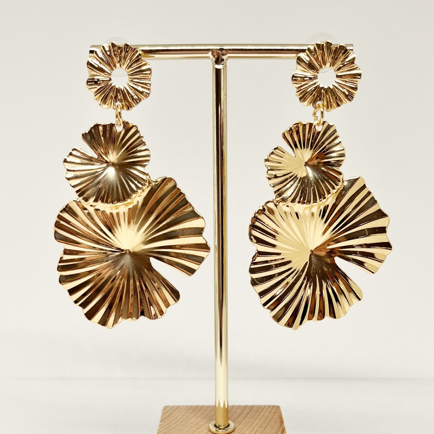 488| LILLY EARRINGS | GOLD