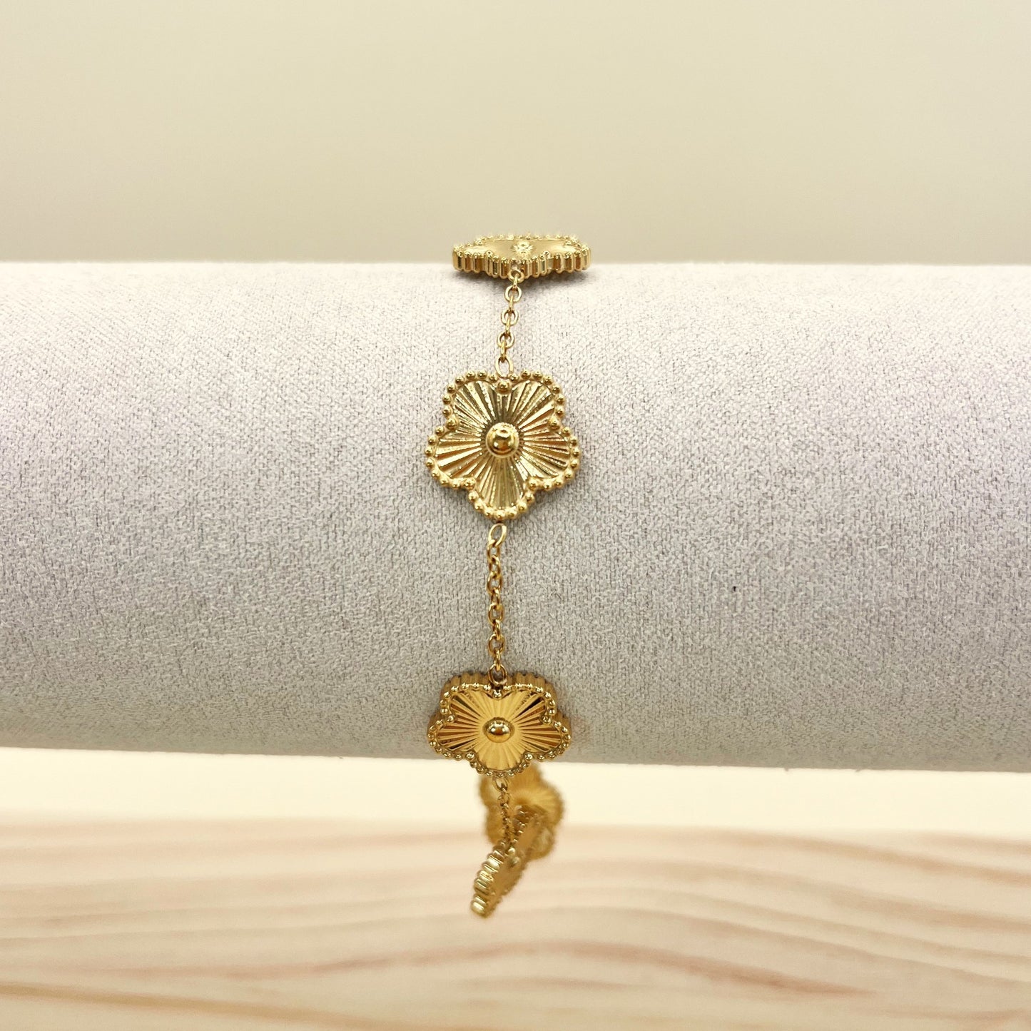 749 | MAISON FLOWER BRACELET | GOLD