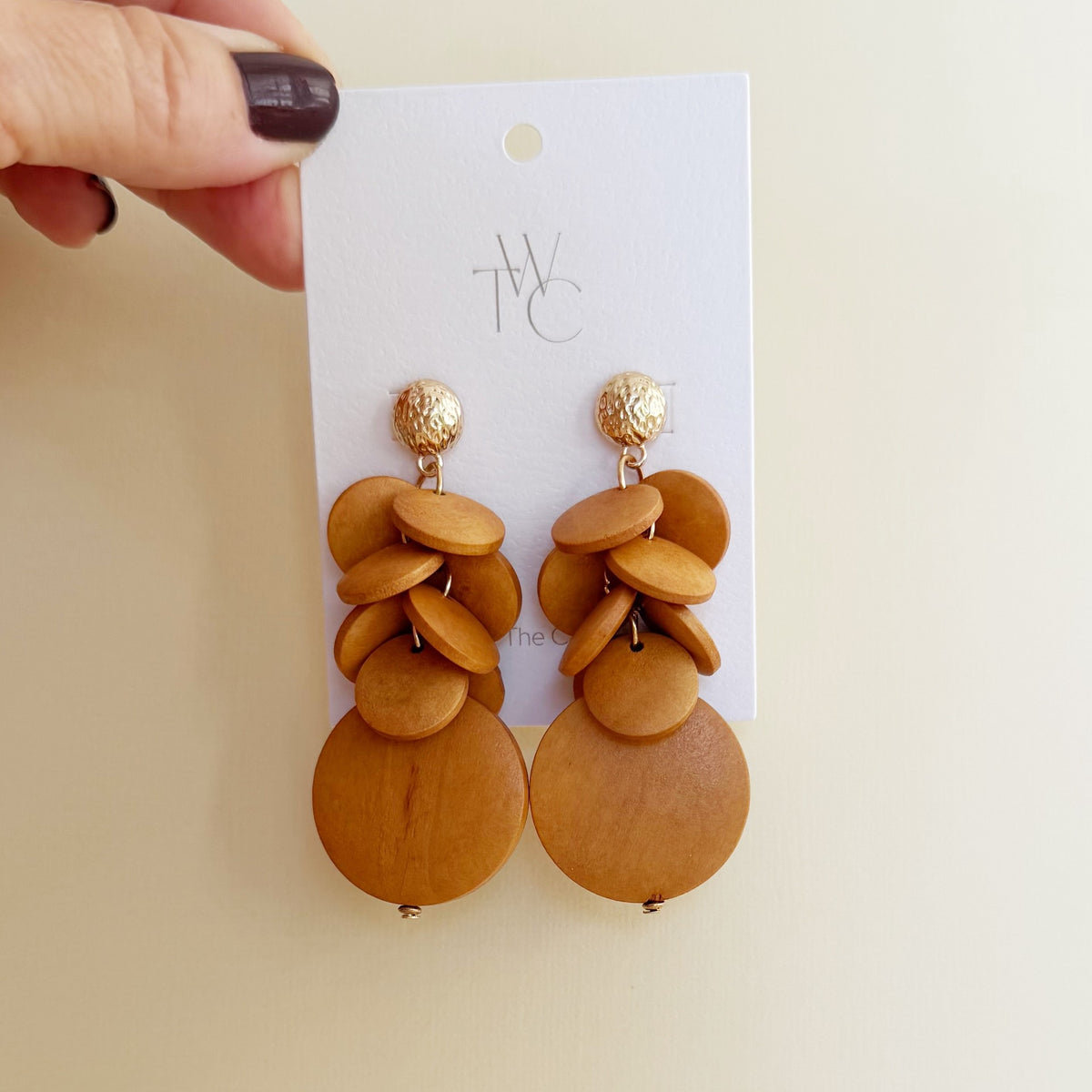 872 | MARLEY EARRINGS | TAN