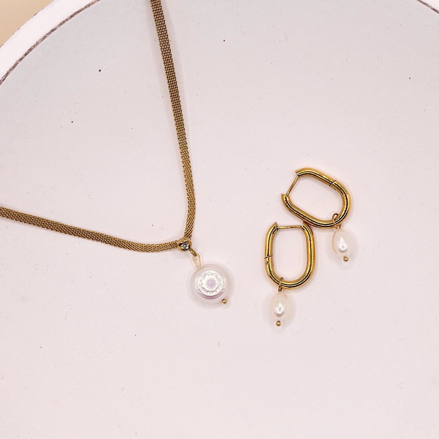 648 | ADDISON PEARL NECKLACE | GOLD