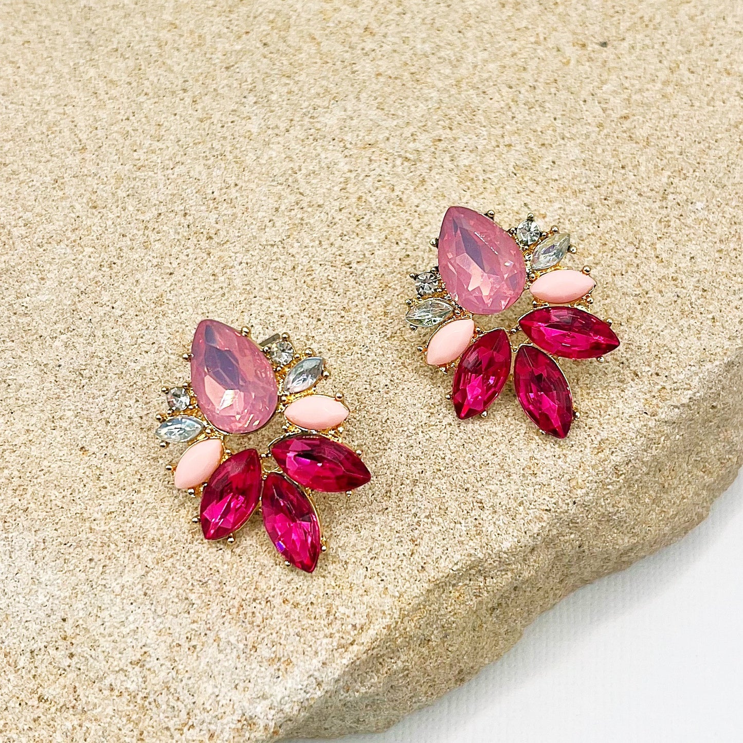 717 | SCOUT EARRINGS | PINK