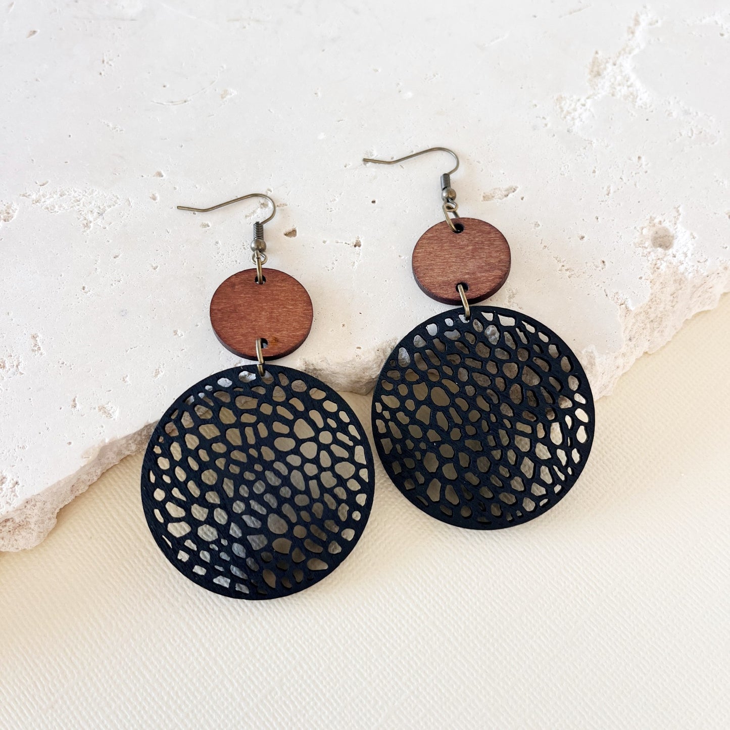 737 | TESSA EARRINGS | BLACK