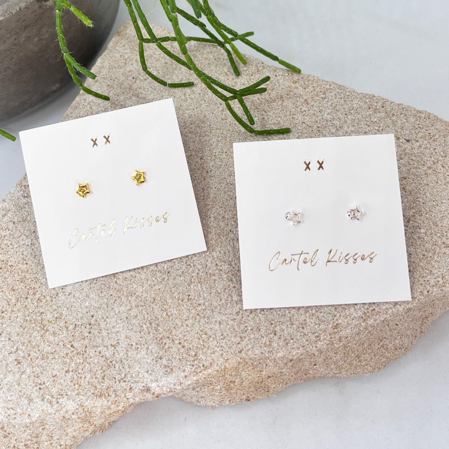 386 | TWINKLE STAR STUDS | CARTEL KISSES