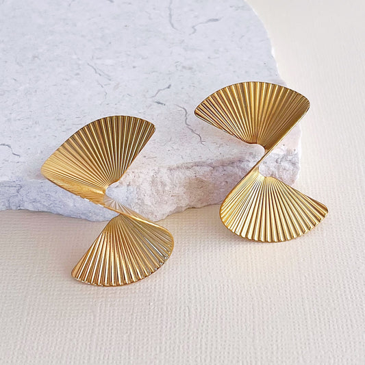 689 | HELIX EARRINGS | GOLD