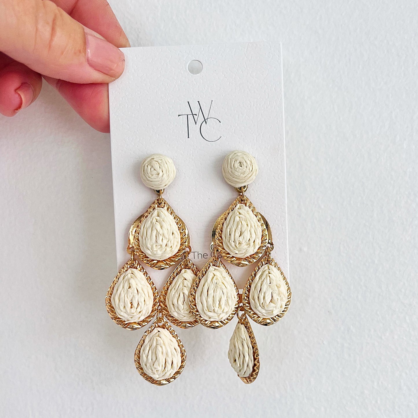754 | CHELSEA EARRINGS | WHITE