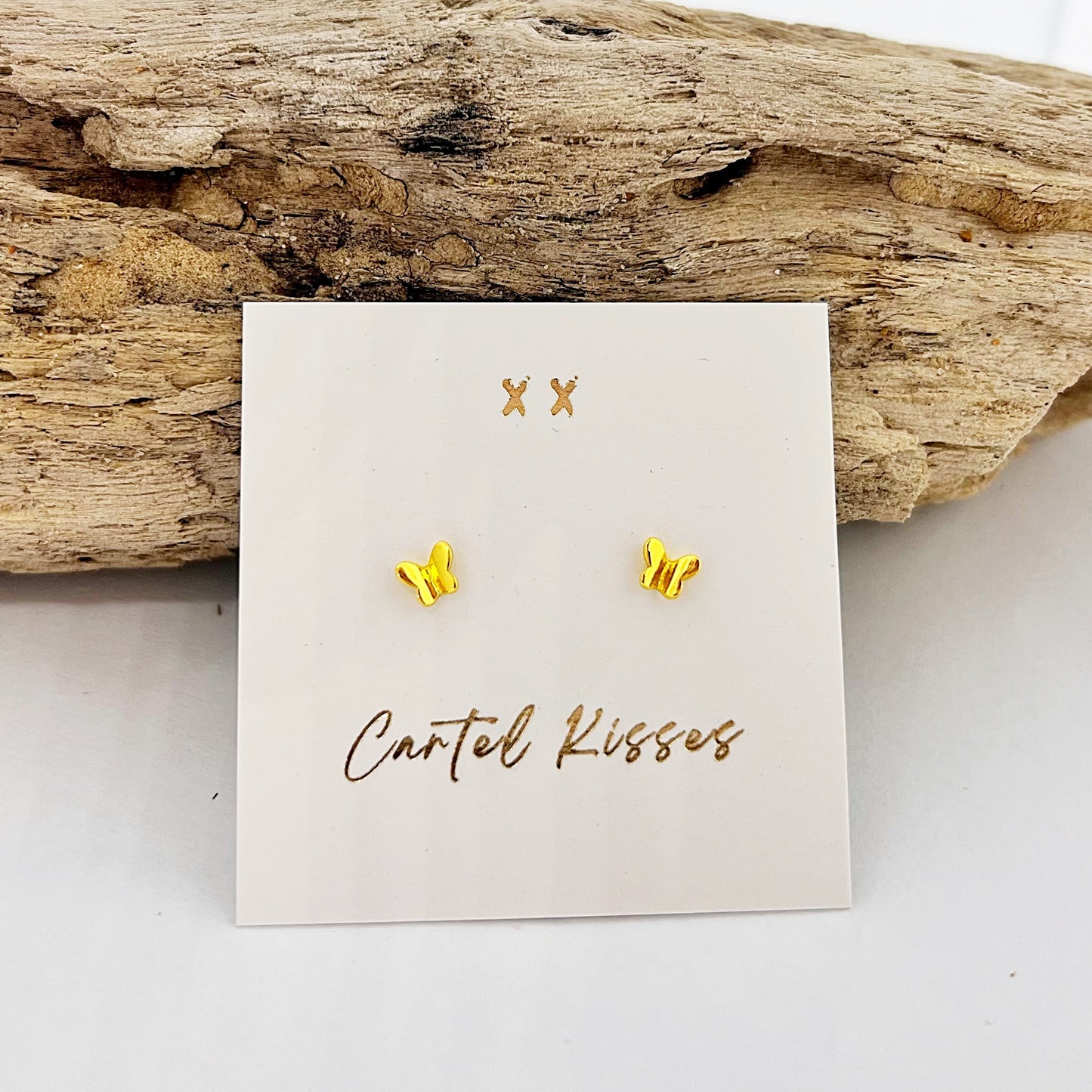 477 | TINY BUTTERFLIES | GOLD CARTEL KISSES