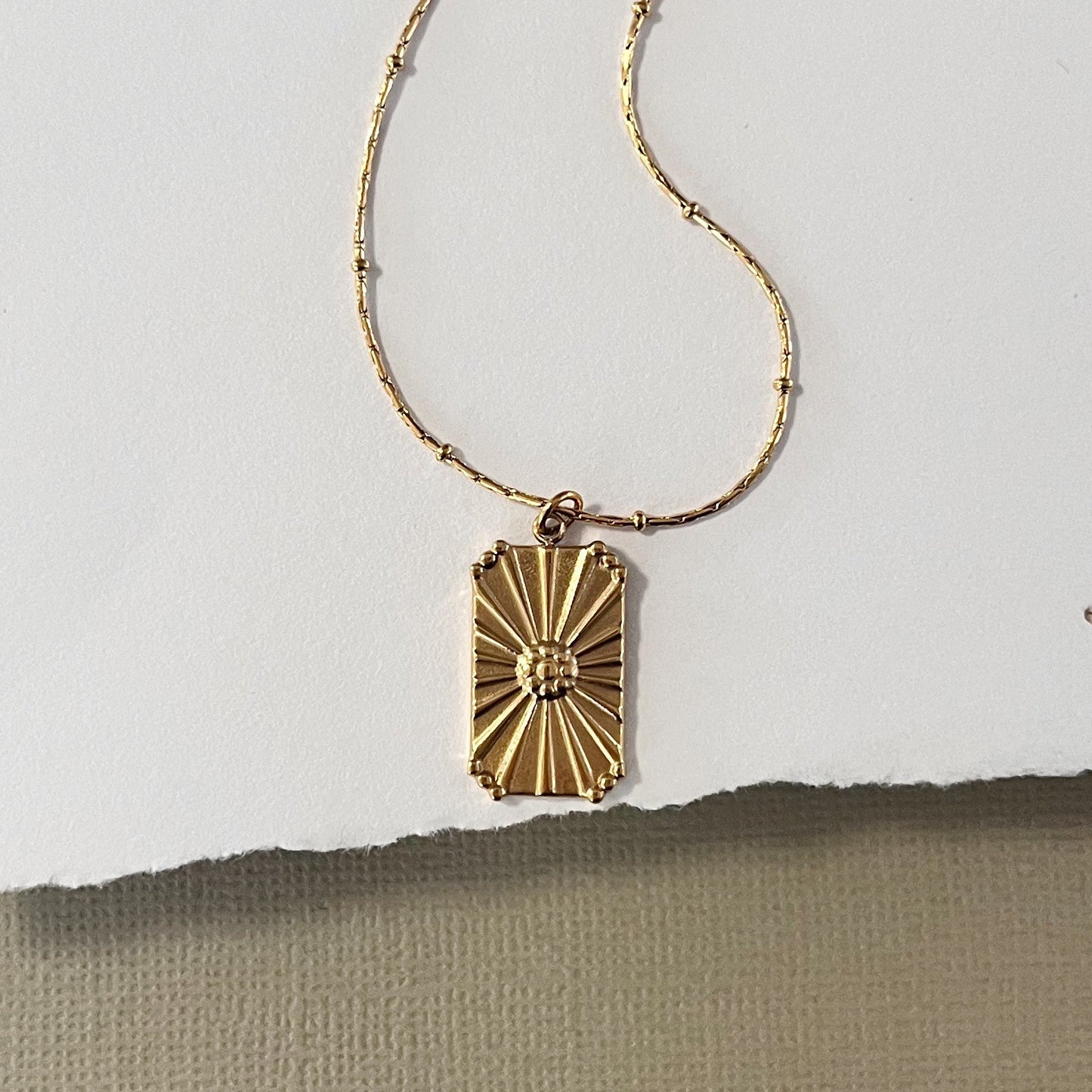 594 | ODETTE NECKLACE | GOLD