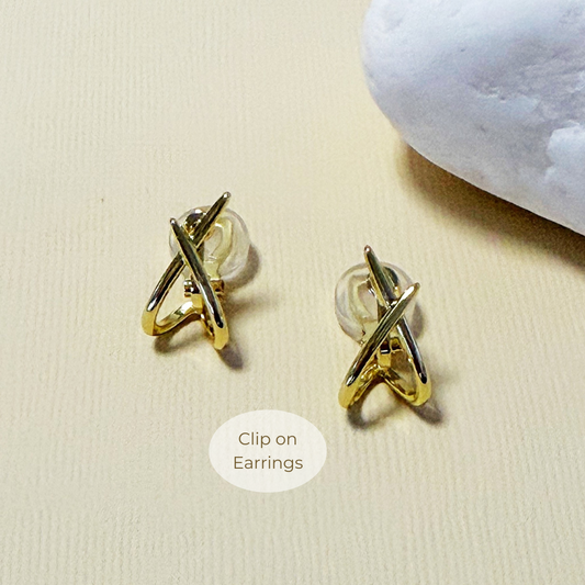 818 | VIOLA CLIP ON EARRINGS | GOLD