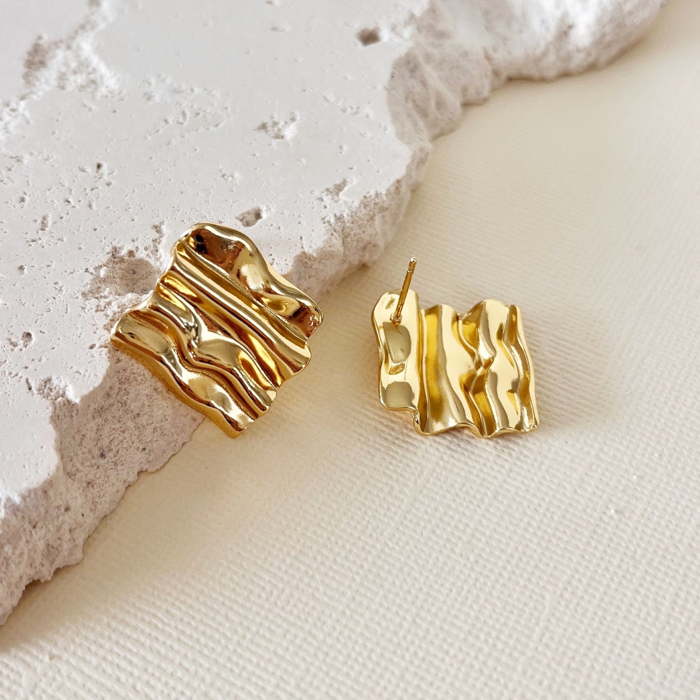 794 | CALLAHAN EARRINGS | GOLD