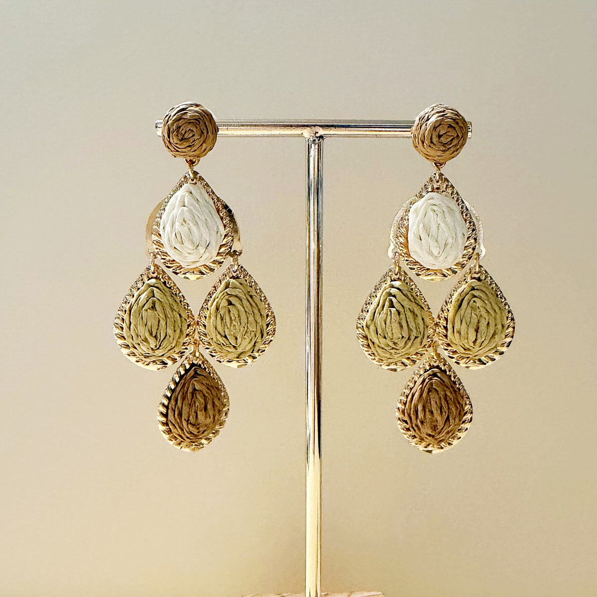 755 | CHELSEA EARRINGS | NATURAL