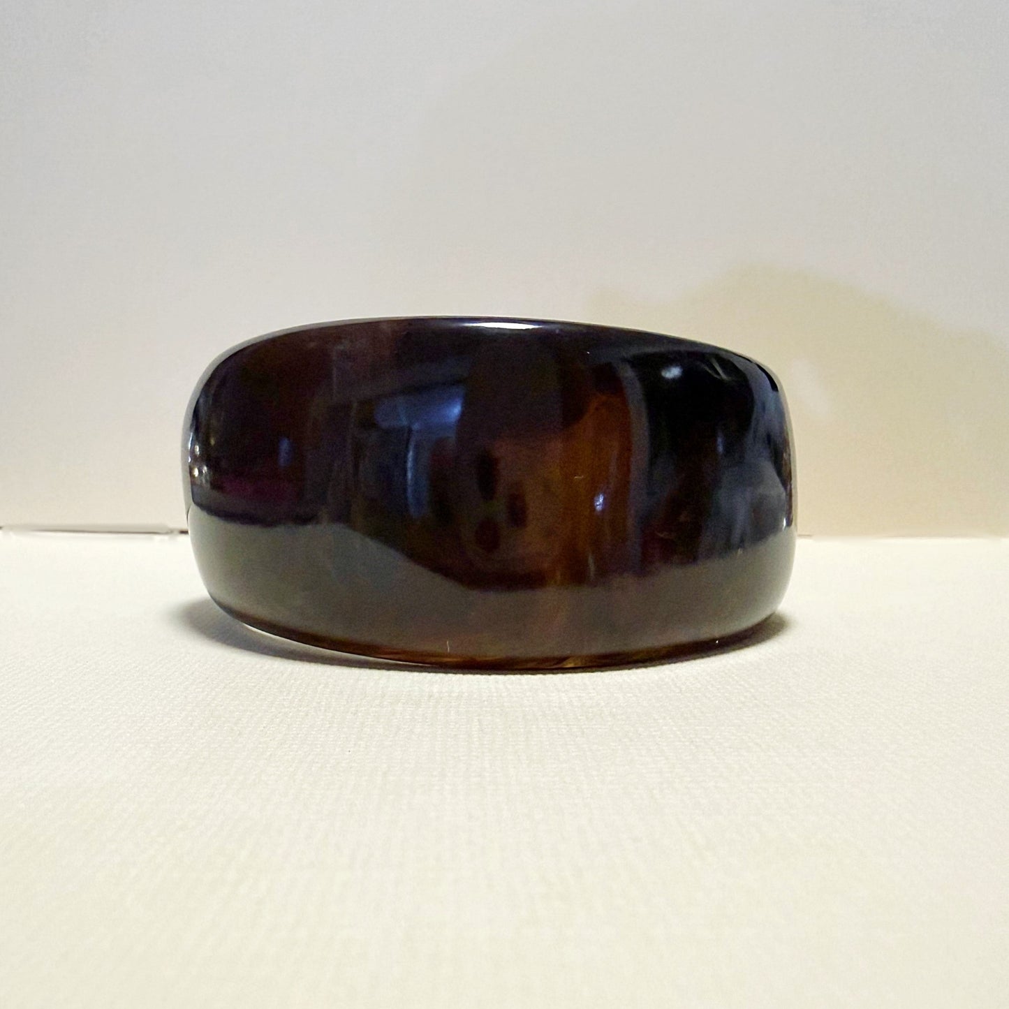 781 | HAYES RESIN BANGLE | DARK CHOCOLATE
