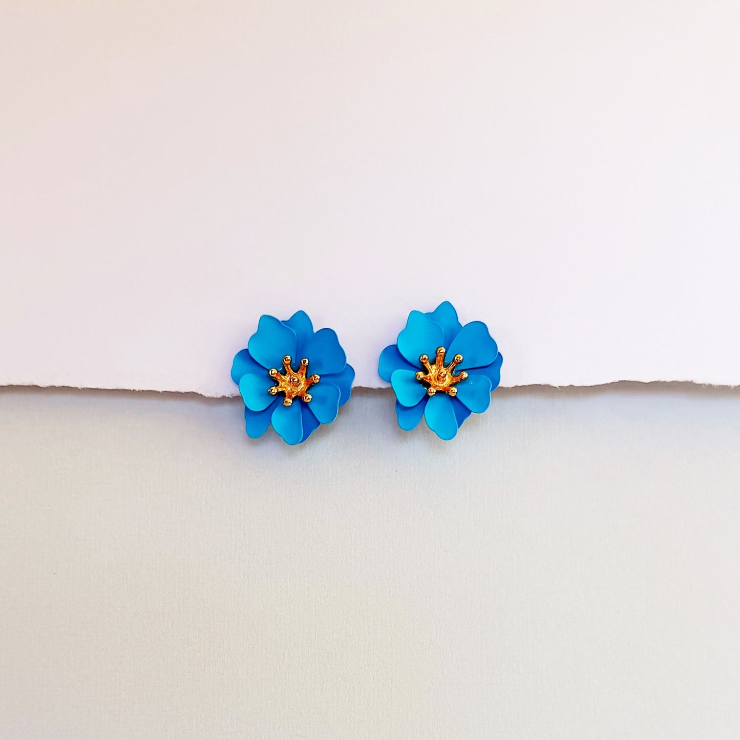 866 | COLETTE EARRINGS | POWDER BLUE