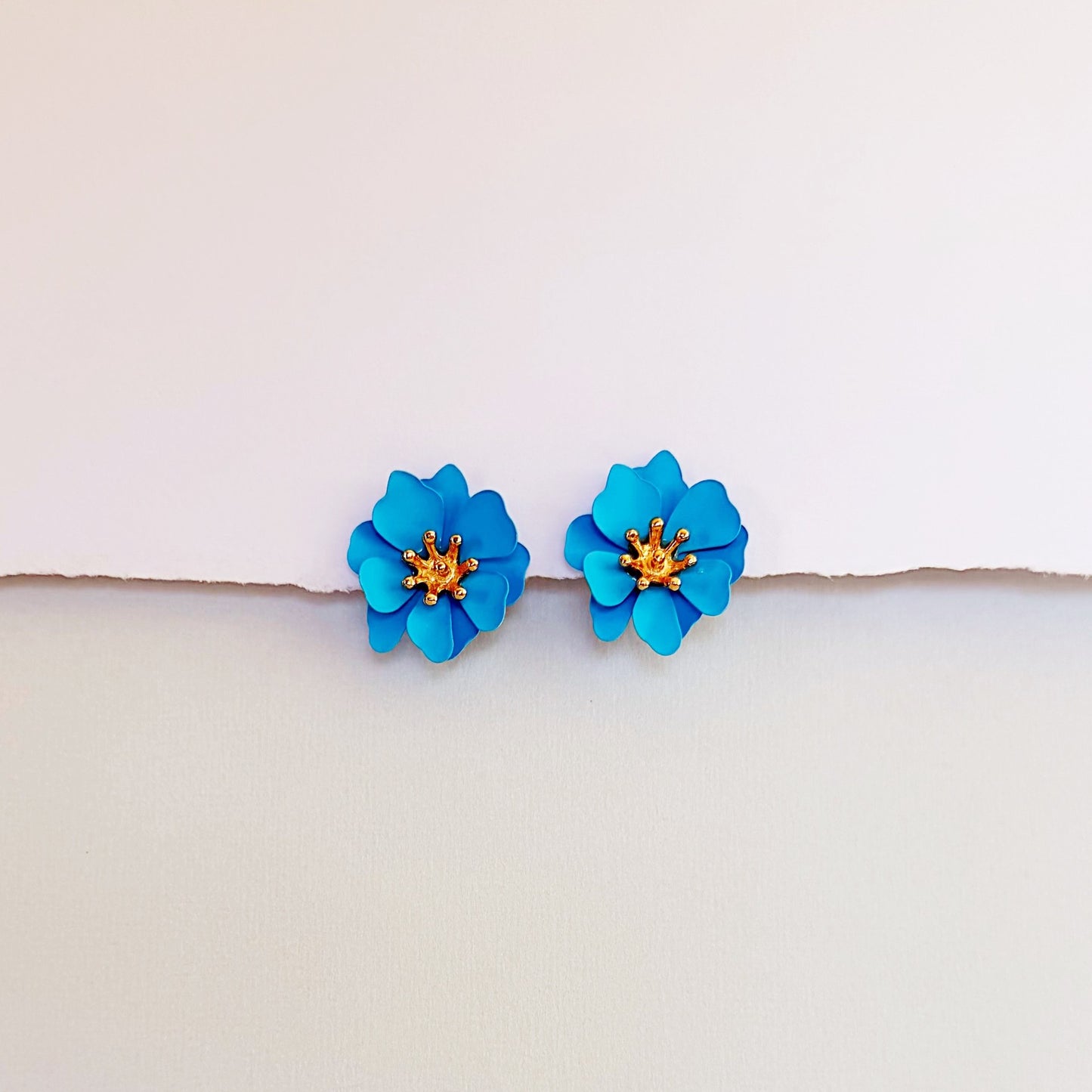866 | COLETTE EARRINGS | POWDER BLUE