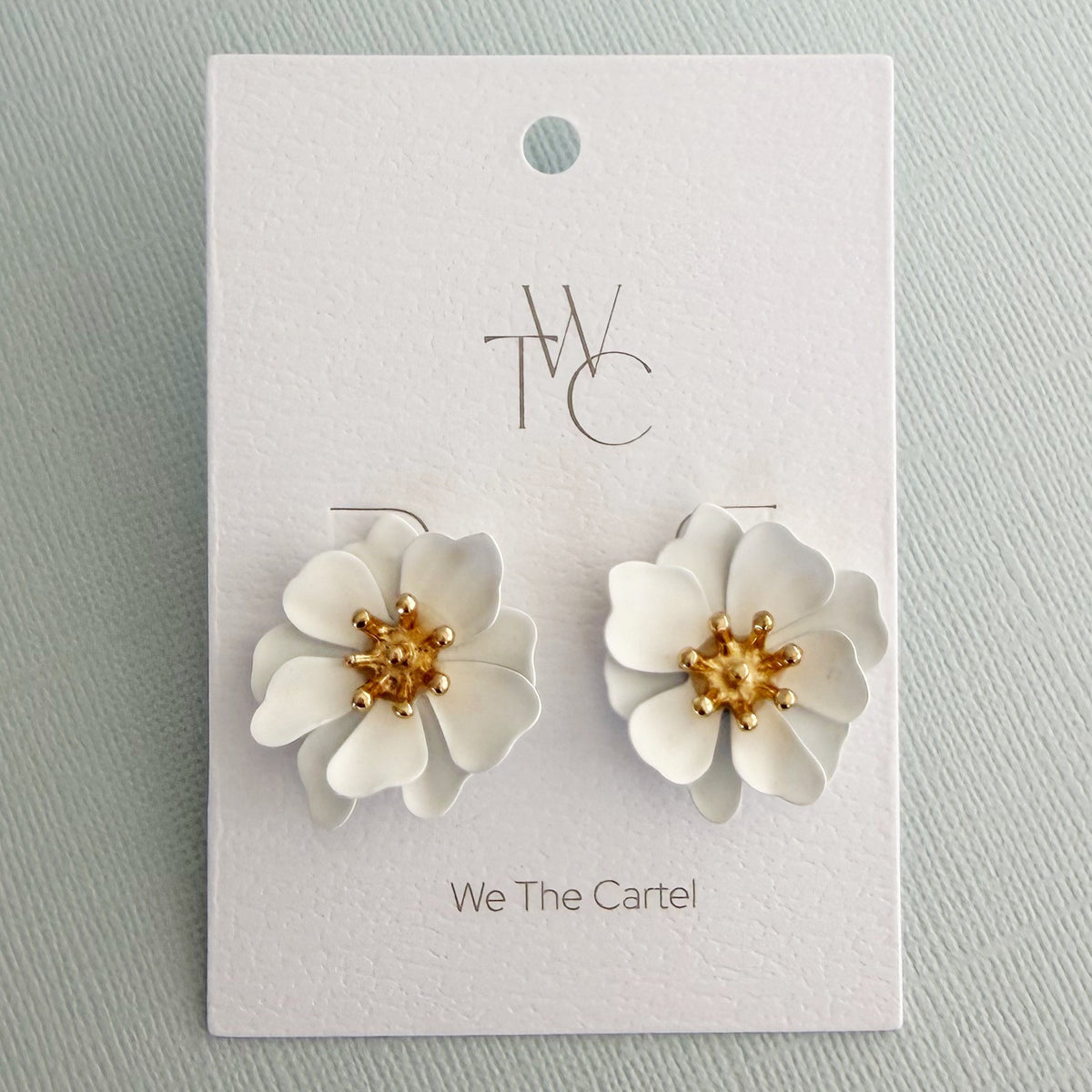 865 | COLETTE EARRINGS | WHITE