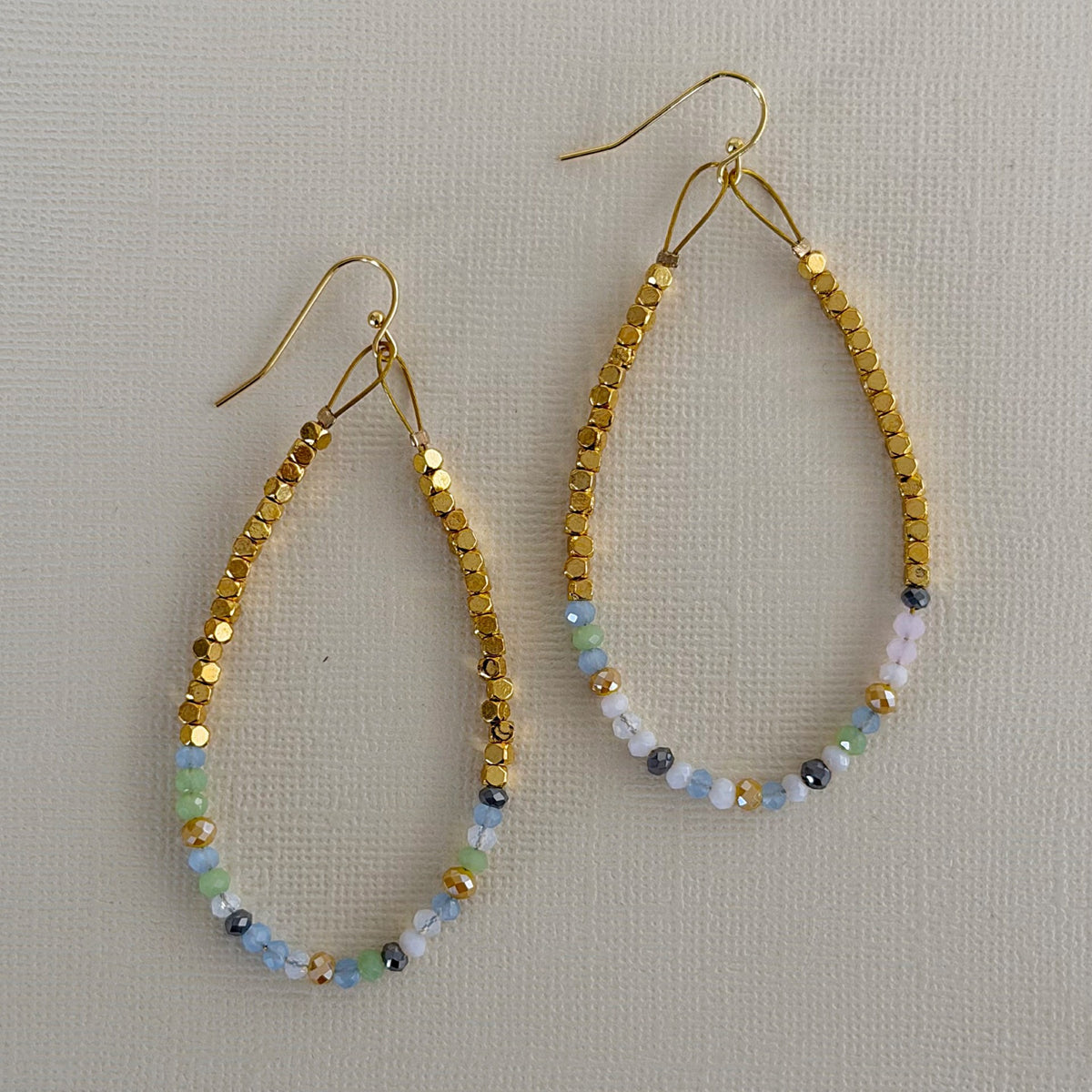 887 | COVE BEADED EARRINGS | MULTICOLOURED