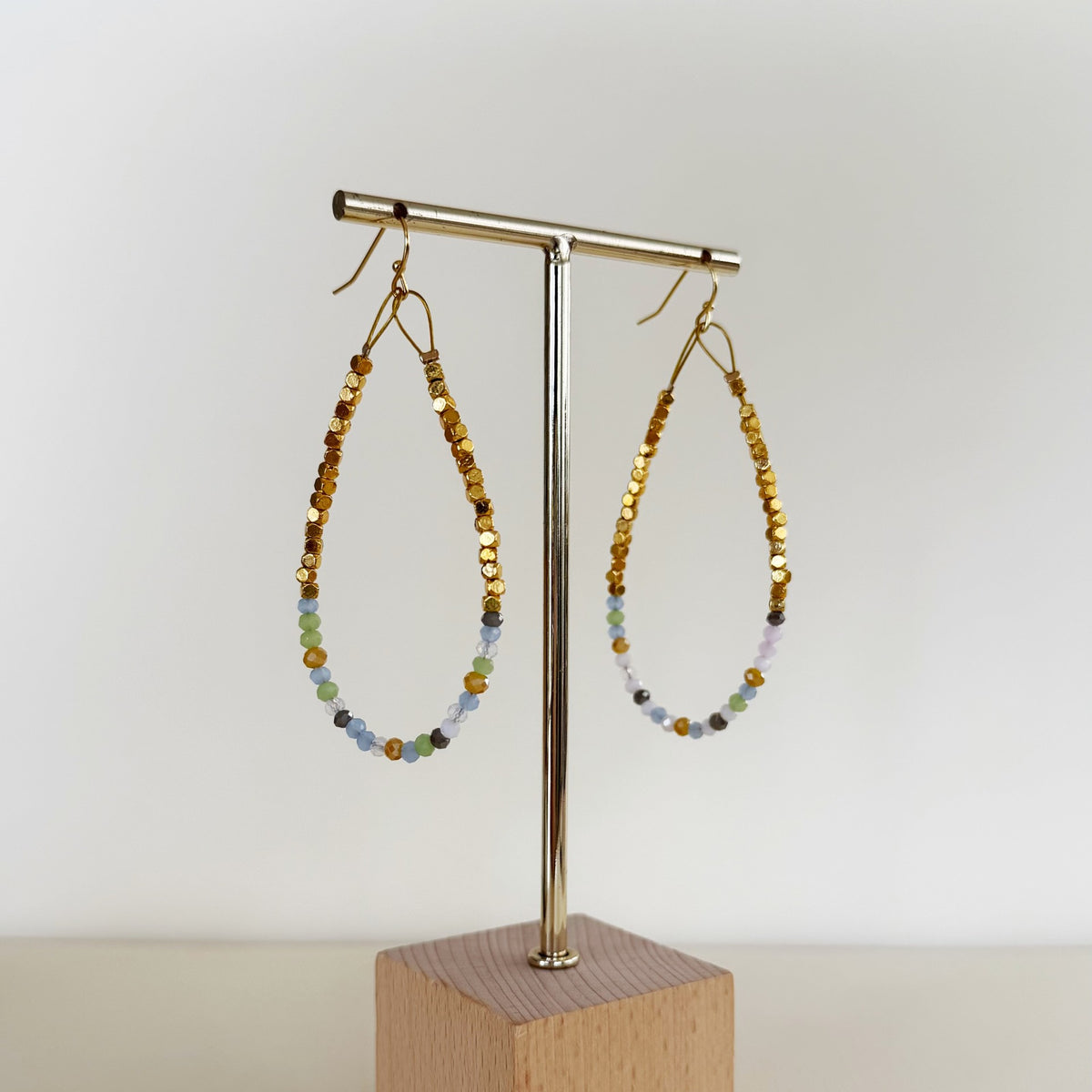 887 | COVE BEADED EARRINGS | MULTICOLOURED