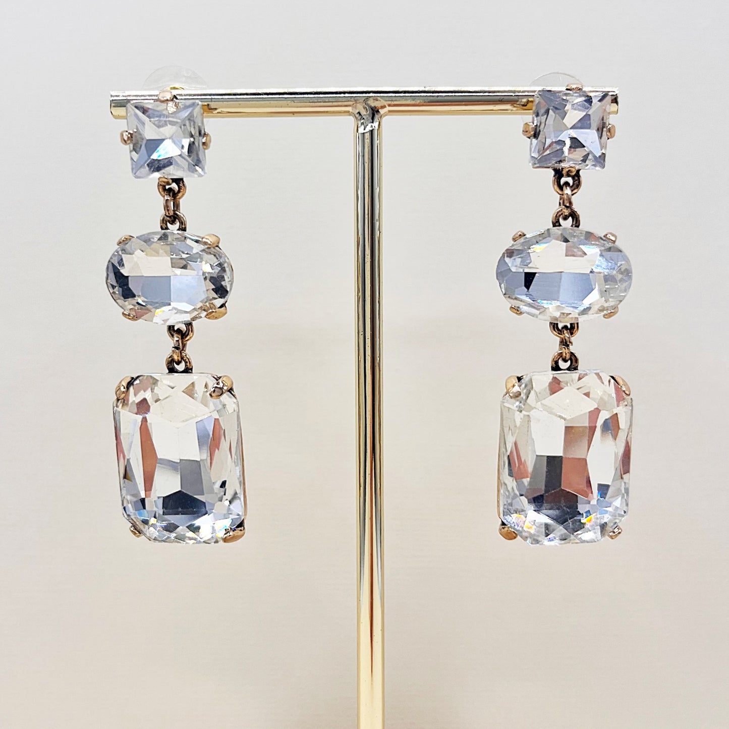 528 | ELIZABETH EARRINGS | DIAMOND WHITE