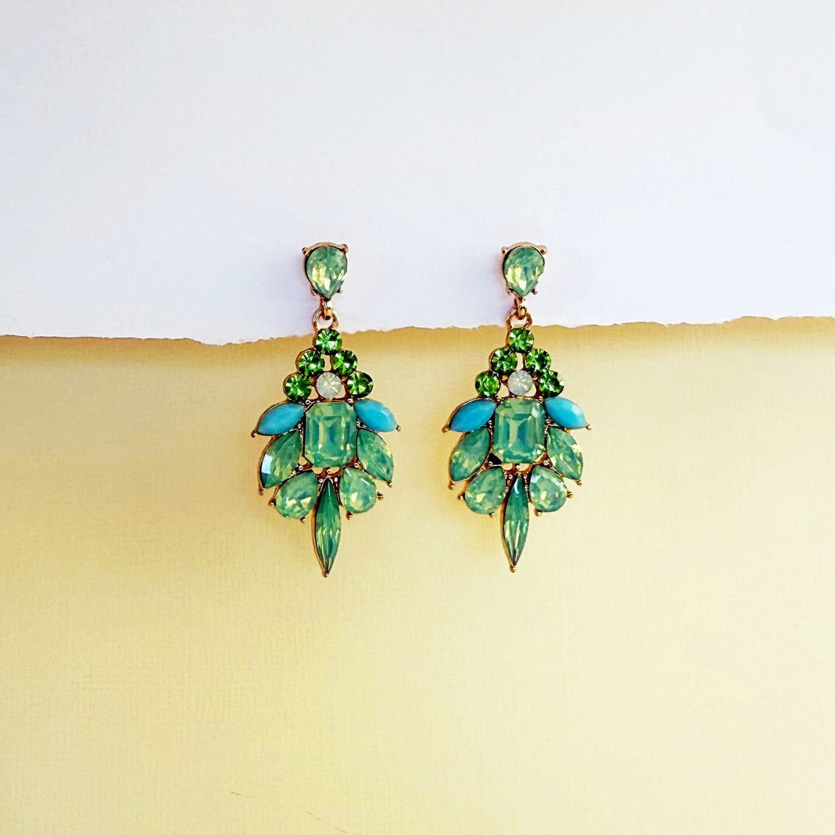 867 | ELODIE EARRINGS | PERIDOT GREEN