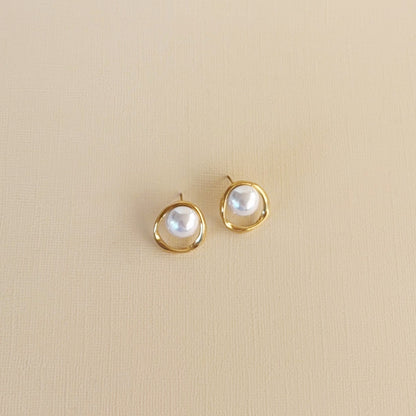 876 | ELSIE PEARL EARRINGS | GOLD