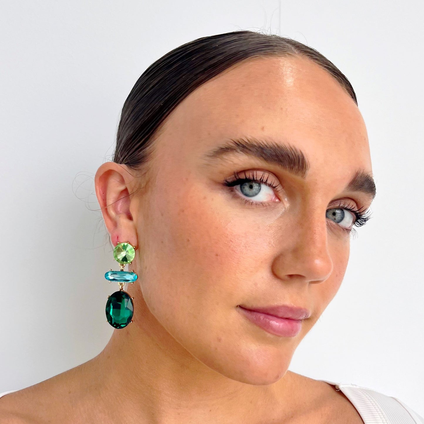 407 | ESTHER EARRINGS | EMERALD