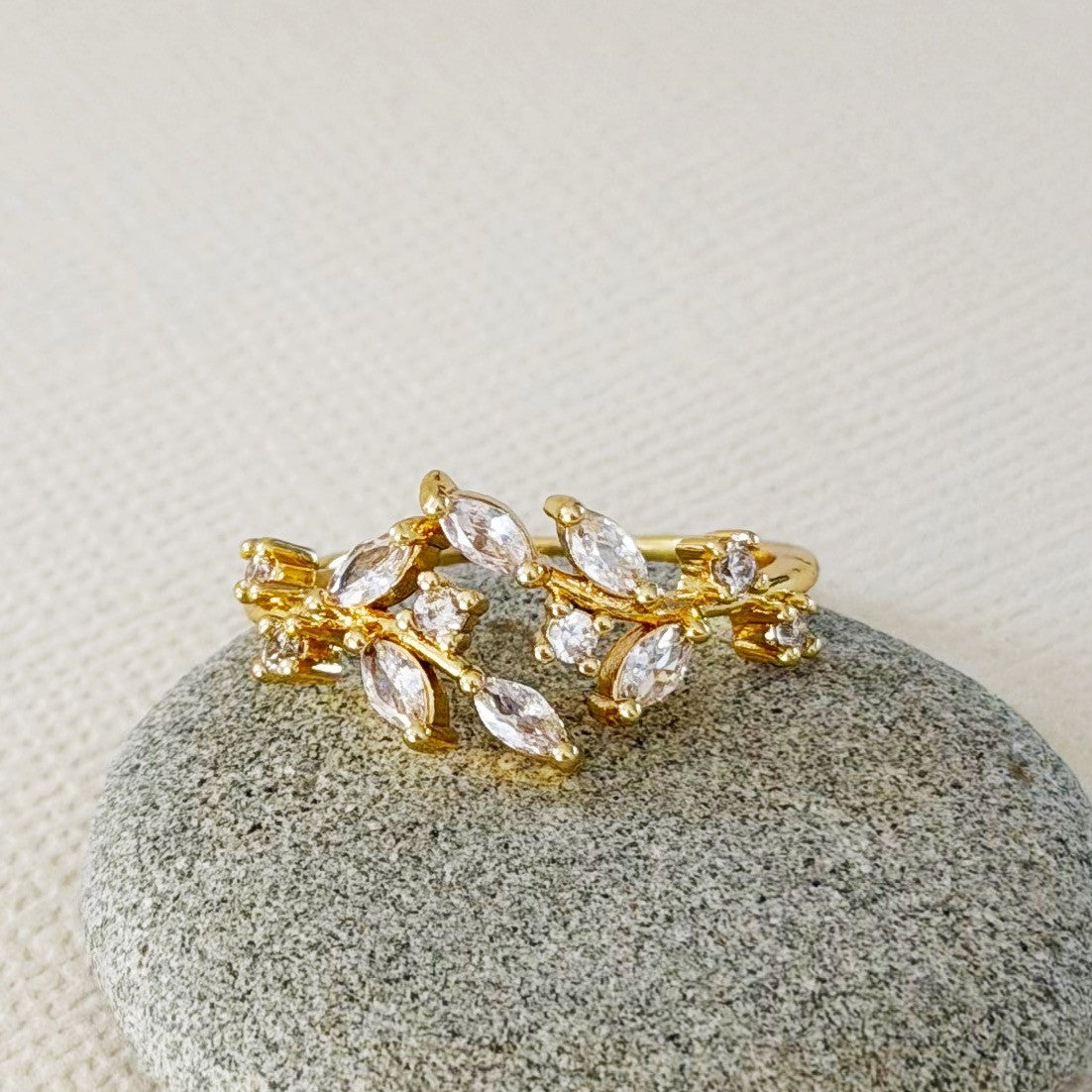 834 | FRANCES RING | GOLD