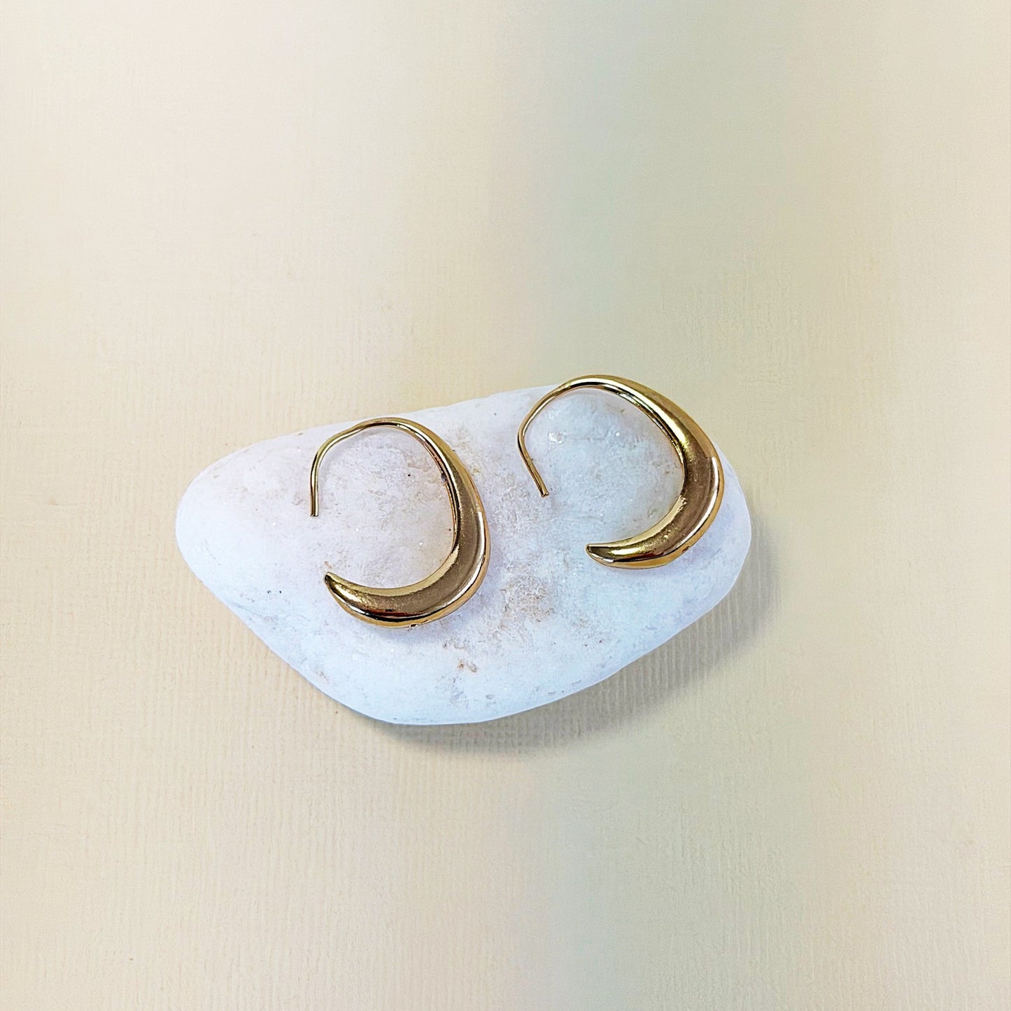 821 |  FREYA EARRINGS  | GOLD