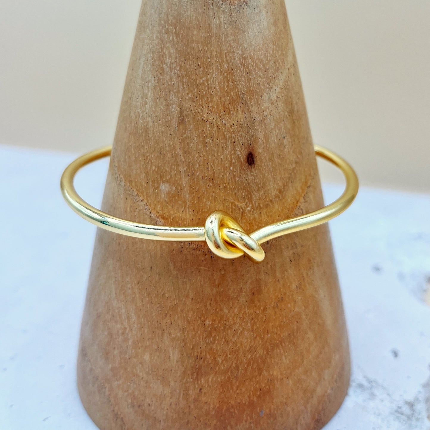 604 | KNOT CUFF | GOLD