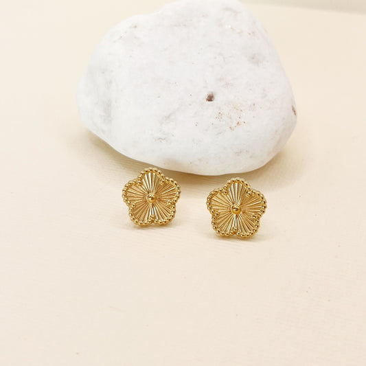 748 | MAISON FLOWER EARRINGS | GOLD