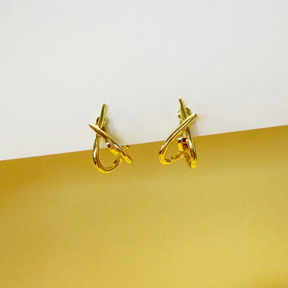 818 | VIOLA CLIP ON EARRINGS | GOLD