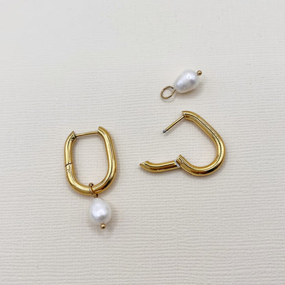 645 |  GRETCHEN PEARL EARRINGS | GOLD