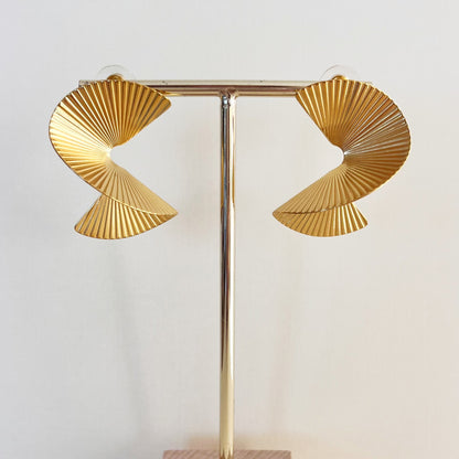 689 | HELIX EARRINGS | GOLD
