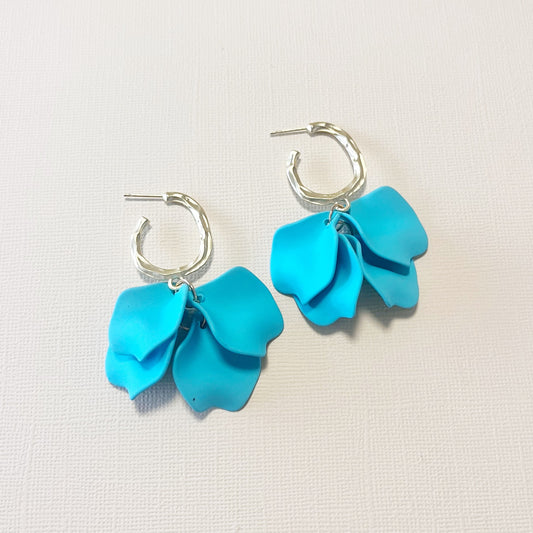 505 | LOUISA EARRINGS | LIGHT BLUE